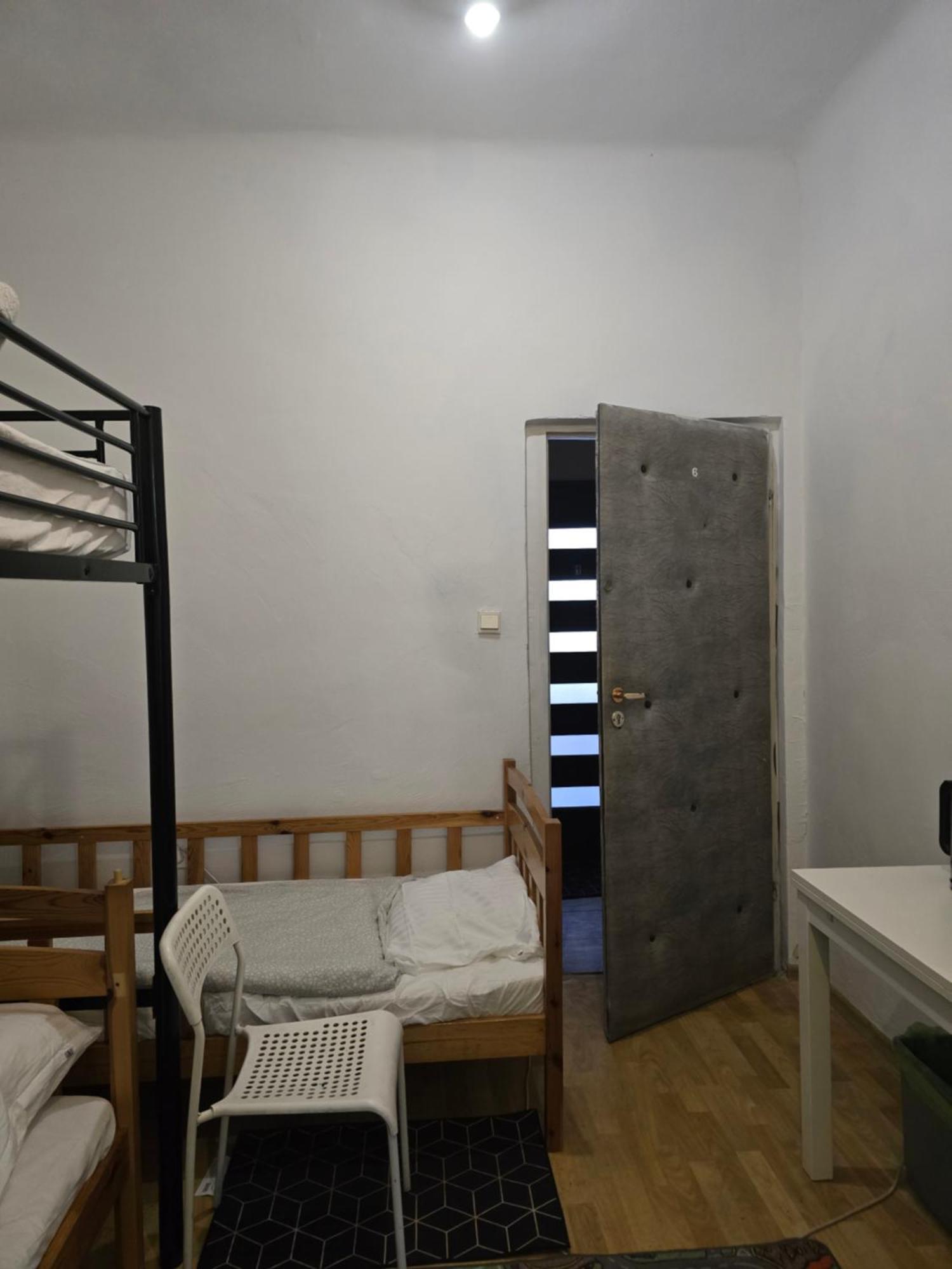 Hostel W Zielonce Zielonka  Extérieur photo